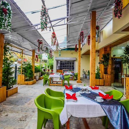 Hotel Valley View - Best For Family Vacations-Conference-Mice Events Chail Exterior foto